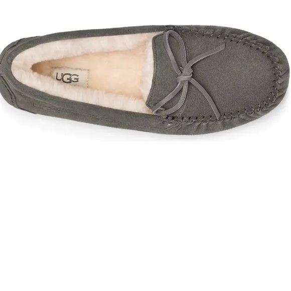 UGG Loafer - Picture 2 of 4